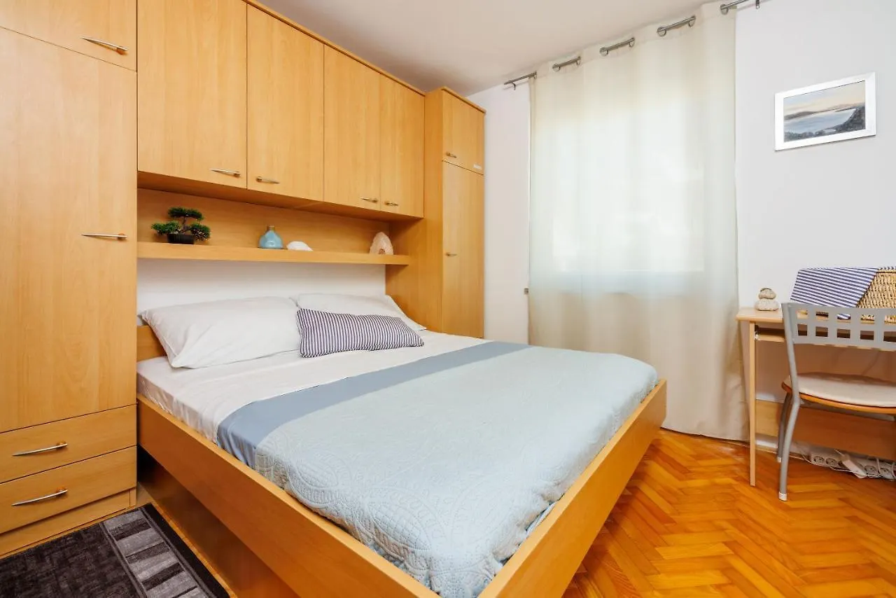 Apartment Petak 2 Dramalj