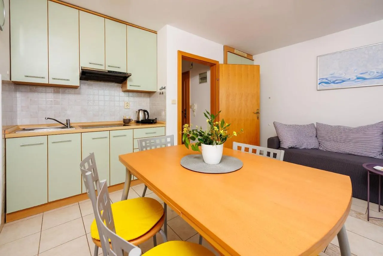 Apartment Petak 2 Dramalj Croatia